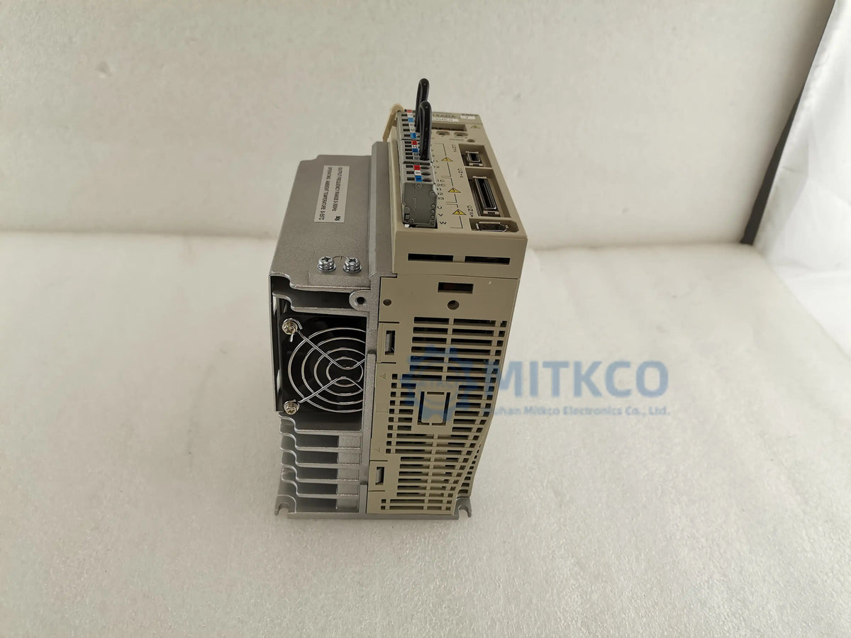 SGDM-15ADA-V Yaskawa Servo Drive