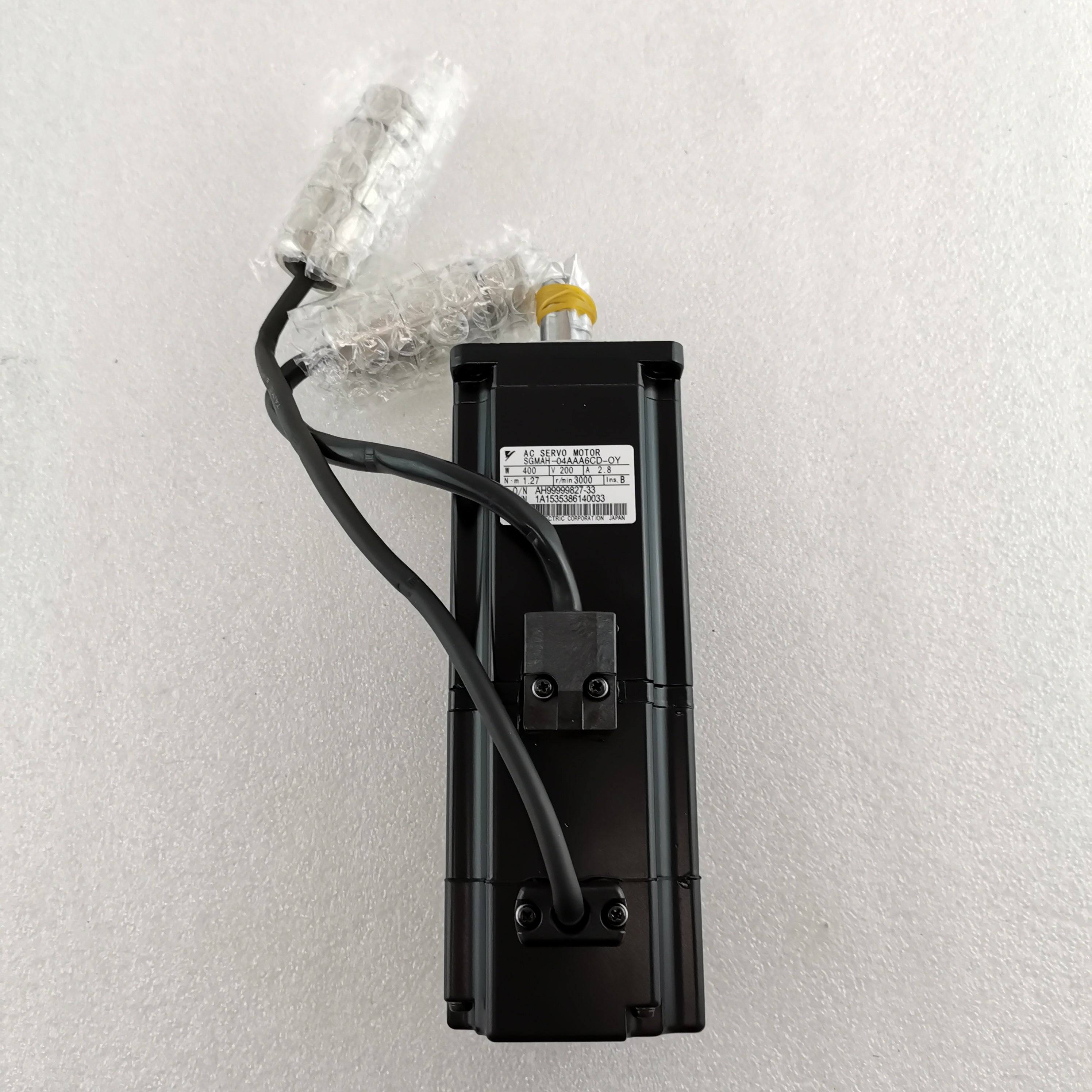 SGMAH-04AAA6CD-OY Yaskawa servo drive/motor