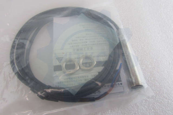 E2B-M12LS04-WP-C1 2M