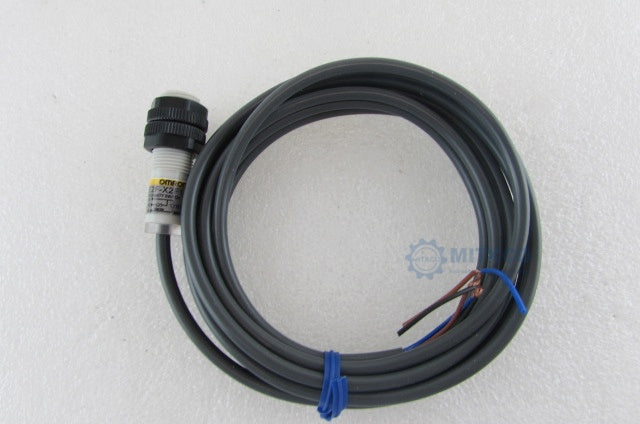 E2F-X2F1 2M Omron Sensor