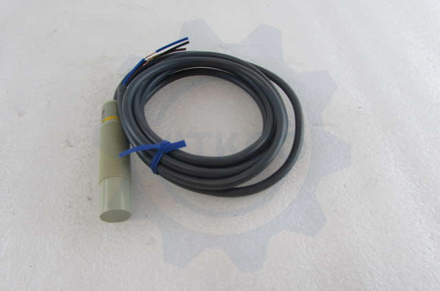 E2K-X8ME1 Omron Sensor