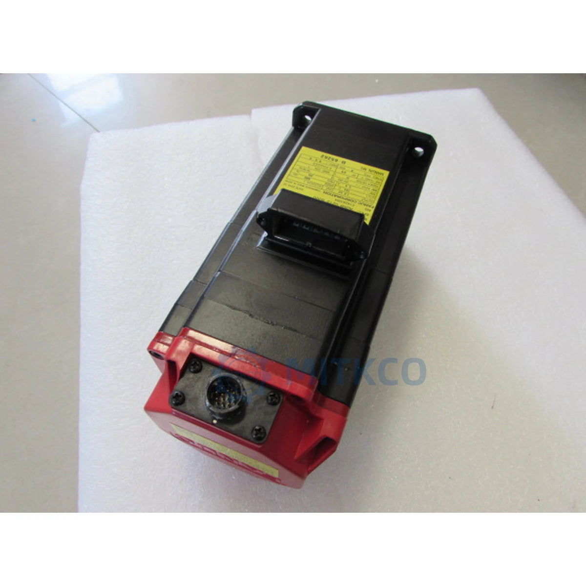 A06B-0215-B500 Fanuc servo motor