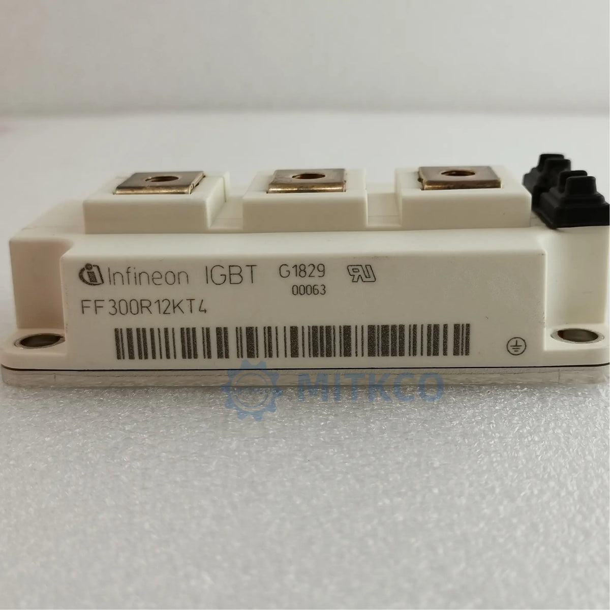 FF300R12KT4 Infineon 450A 1200V IGBT Module 62mm C-Series