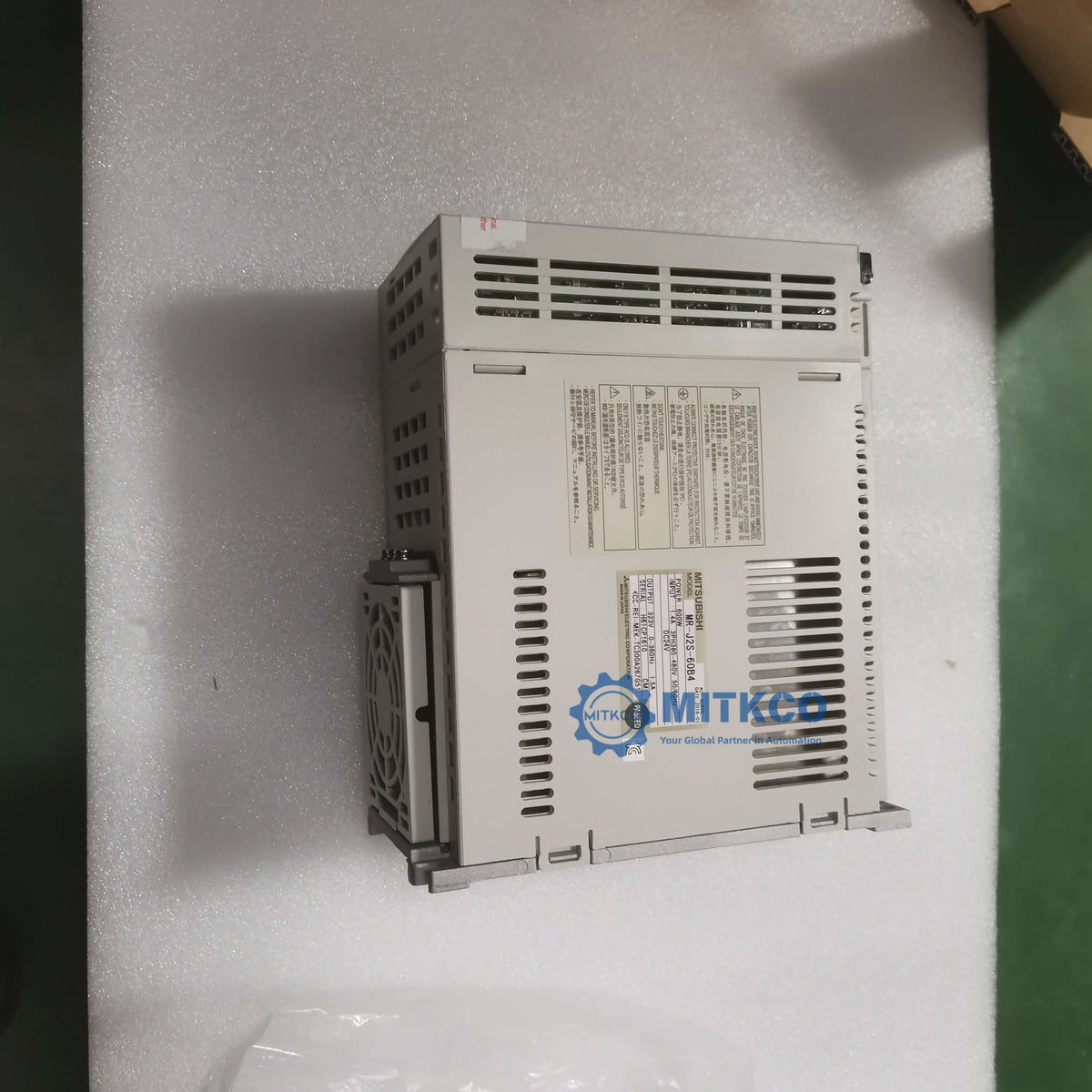 MR-J2S-60B4 Mitsubishi servo drive