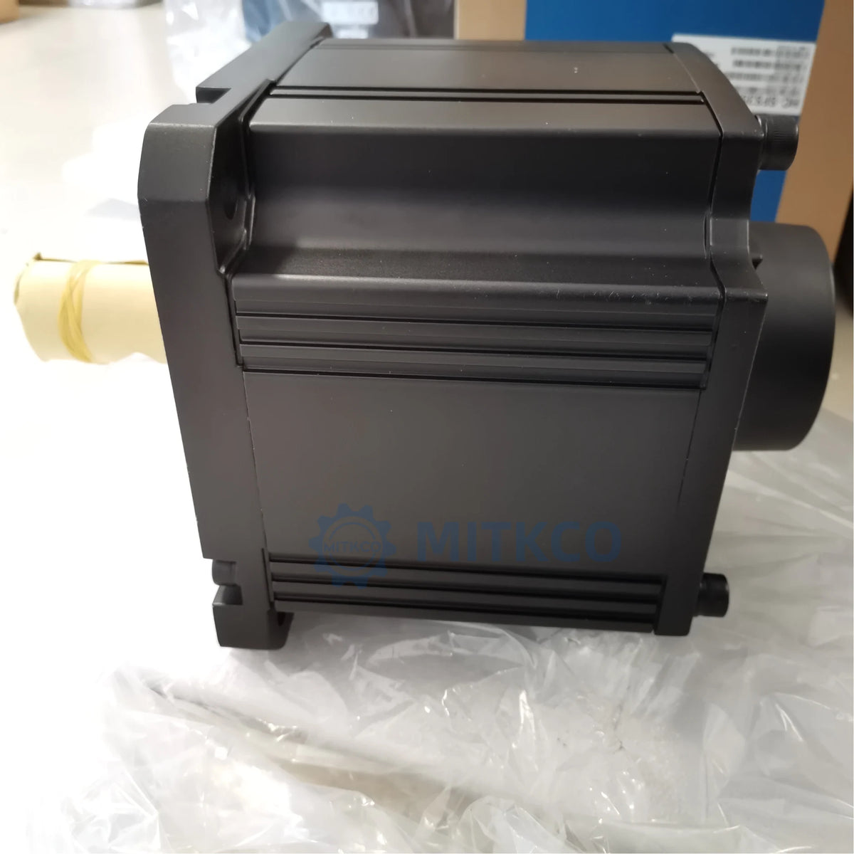 HC-SFS352 Mitsubishi 3.5kW AC Servo Motor 2000RPM J2S