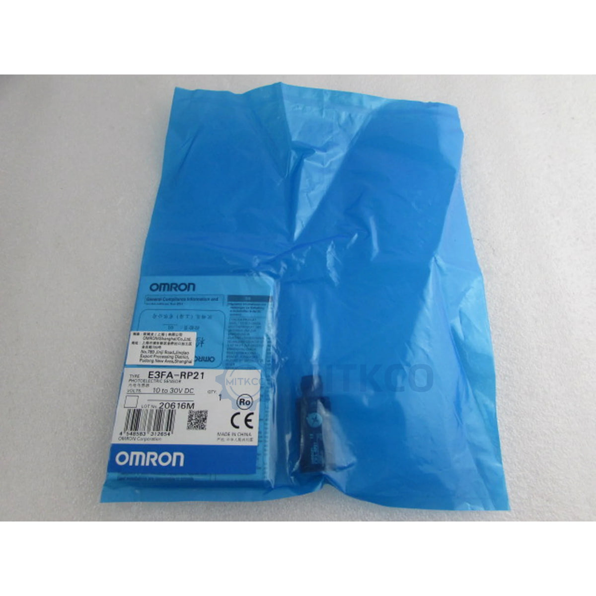 E3FA-RP21 OMRON Retro-Reflective Photoelectric Sensor M18 4m PNP