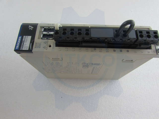 SGD7S-1R6A10A002 Yaskawa Servo drive