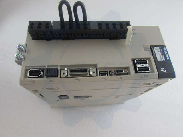 SGD7S-5R5A10A002 Yaskawa Servo drive