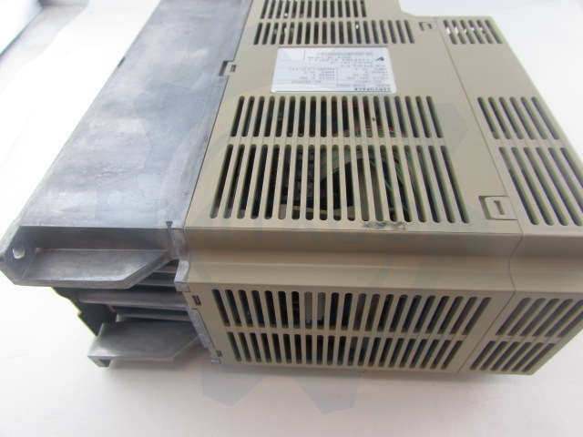 SGDB-15ADG Yaskawa Servo drive