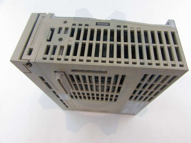 SGDH-02AE-0Y Yaskawa Servo drive