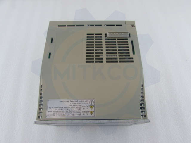 SGDH-05DE-OY Yaskawa Servo drive