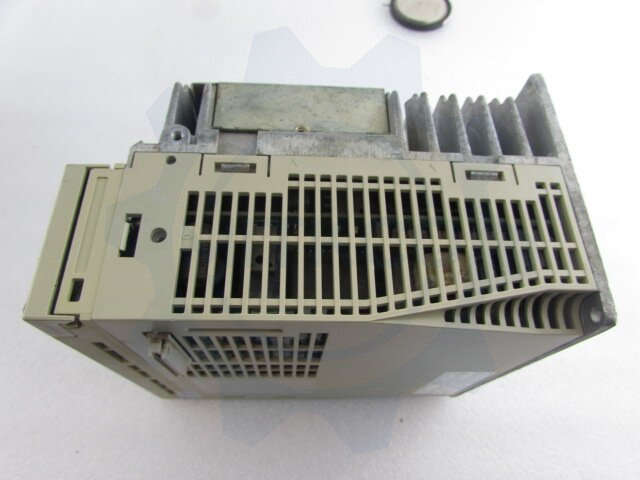 SGDH-10DE Yaskawa Servo drive