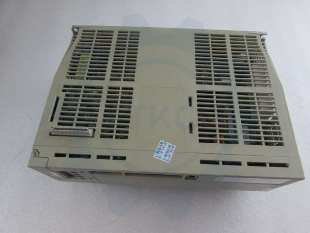 SGDH-30AE Yaskawa servo drive