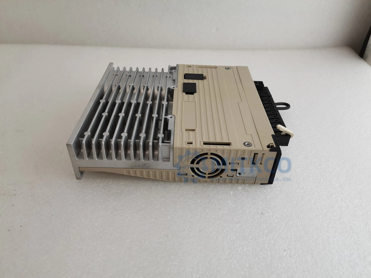 SGDV-2R8A11A Yaskawa Servo Drive