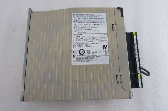 SGDV-2R8A11B Yaskawa Servo drive