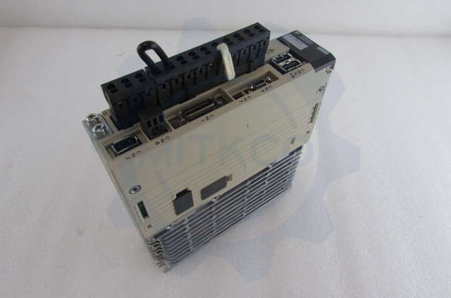 SGDV-2R8A11B Yaskawa Servo drive