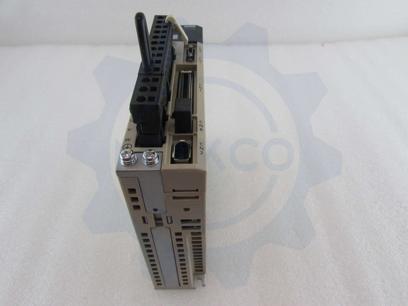SGDV-R90A01A Yaskawa Servo drive