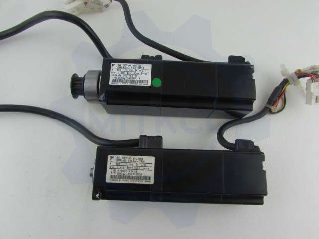 SGMAS-01A2A-YR11 Yaskawa Servo Motor