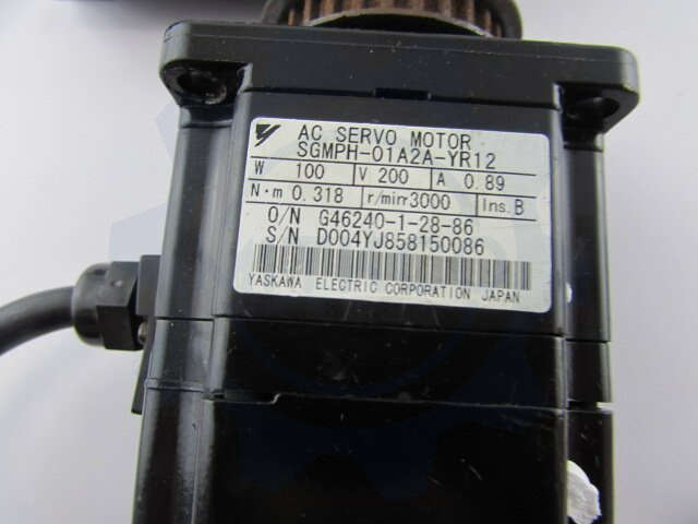 SGMPH-01A2A-YR12 Yaskawa servo drive/motor