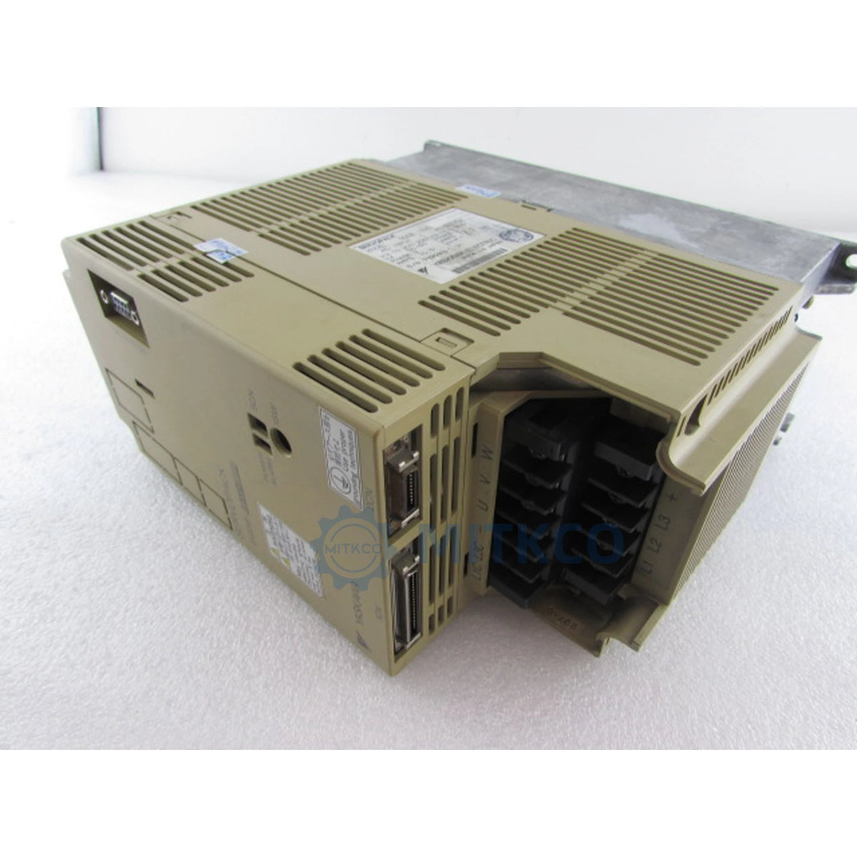 SGDB-15VD Yaskawa Servo Drive 1.3kW 200V Sigma-II