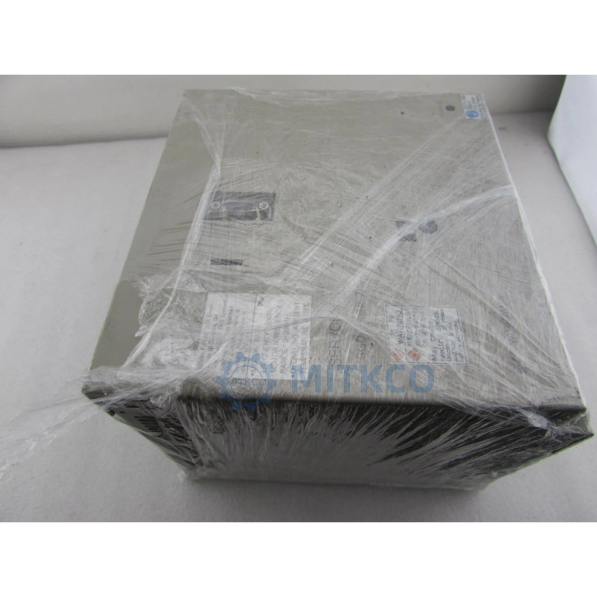 SGDB-44ADG Yaskawa Servo Drive 4.4kW 200V Sigma-II