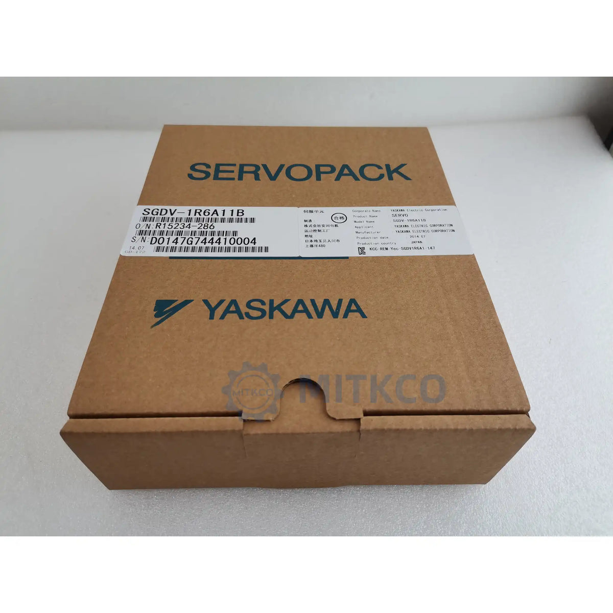 SGDV-1R6A11B Yaskawa Servo Drive 200W MECHATROLINK-II