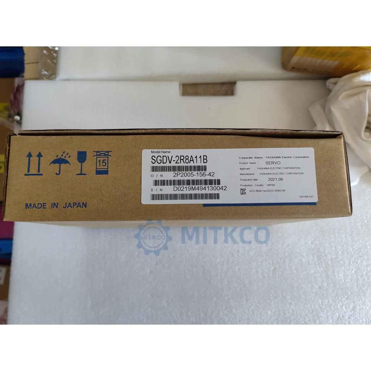 SGDV-2R8A11B Yaskawa Servo Drive 400W MECHATROLINK-II