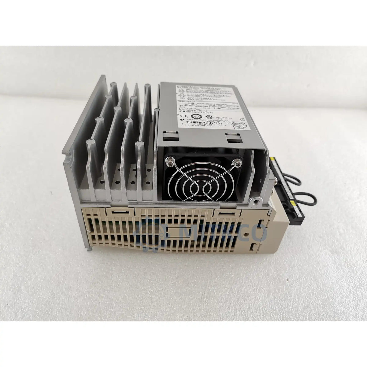 SGDV-5R4D11A Yaskawa Servo Drive 1.5kW 400V MECHATROLINK-II